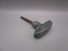 Poignée de porte ancienne en