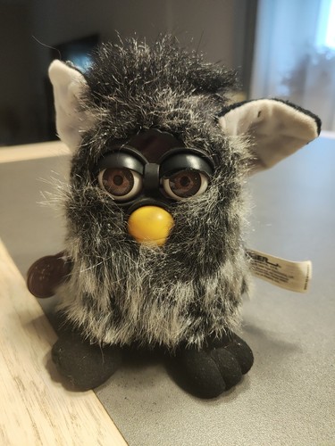 Tiger electronics 1999 furby - electronics,