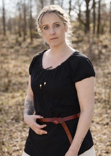 Battle merchant blouse - battle-merchant,