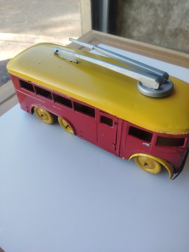 Ancien trolleybus joustra - ancien,