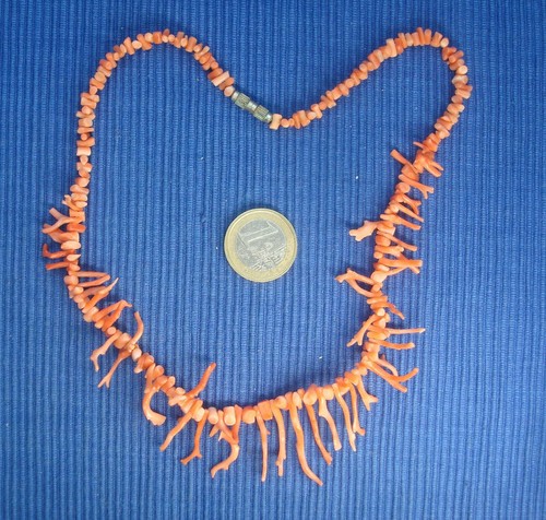 B26d joli collier corail rose - collier,