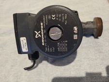Circulateur Pompe Chauffage Grundfos  Type UPS 25-60 180