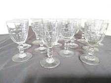 19 Verres à Vin BACCARAT