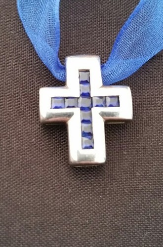 Superbe croix argent sertie - superbe,
