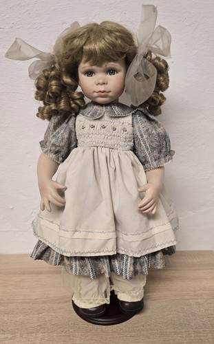 Poupée porcelaine zasan 48 - poupée, en