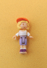 Polly Pocket -Polly's Figure -