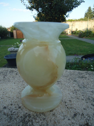 Vase onyx albatre de - ou,