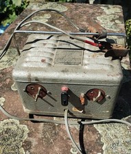 Chargeur automobile bijou auto compensé Huraux de voiture vintage années 50-60