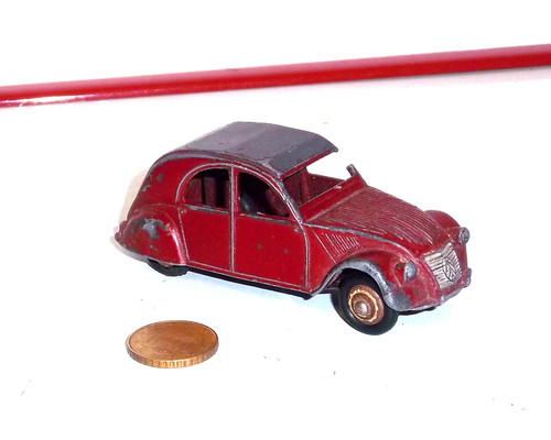 Dinky toys citroën 2 cv - toys,