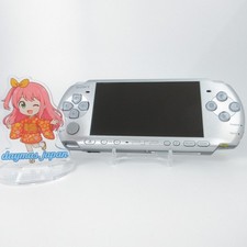 【Presque comme neuf】Console Sony PSP-3000 Mystic Silver uniquement sans batte...