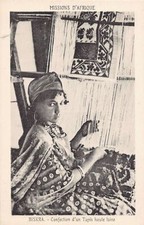Algérie - BISKRA - Confection d'un tapis haute laine - Femme au travail - Ed. Mi