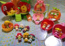 Lot de 17 figurines vintage