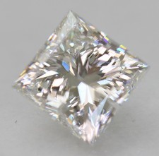 Diamant Naturel D VVS2 Taillé