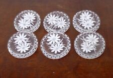 Lot 6 Boutons anciens en lucite - Décor margueritte sculptée - Mercerie vintage