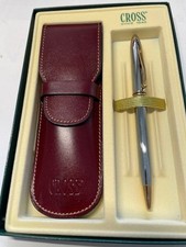 Stylo à bille CROSS en argent