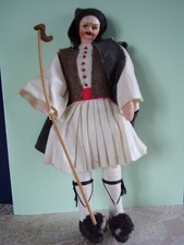 ancienne poupée feutre tissus