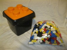 Lot LEGO STORAGE BOX BOÎTE DE RANGEMENT + 1kg VRAC BRIQUES 2x2 2x3 2x4 Vintage