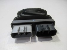 Régulateur (Triumph - 900