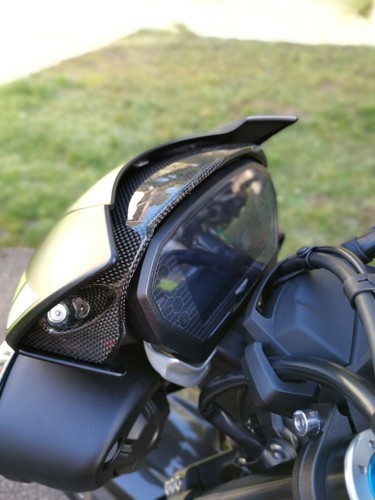 Cache sur compteur triumph - cache,