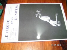 Le Cirque dans L'Univers