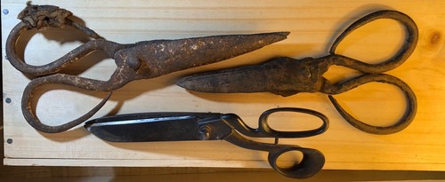 Paires ciseaux anciennes - de,
