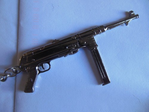 German submachine model - submachine,