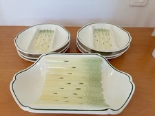 joli Service à  asperges  en