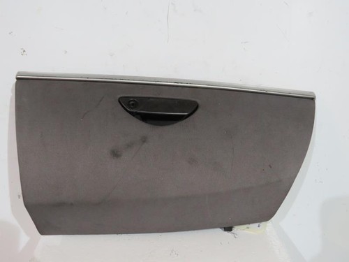 Porte boite gants - porte, a