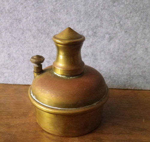 Ancienne petite lampe - , à