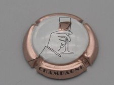 Champagne motif coupe en main