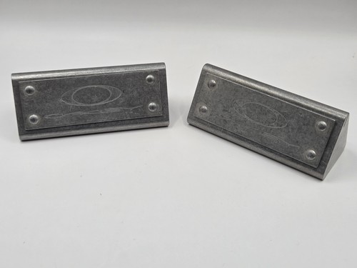Oakley display stand pop - x2,