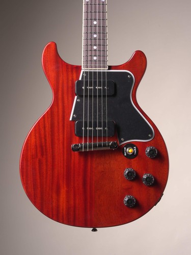 Epiphone inspired gibson - "inspired,