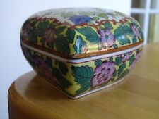 BELLE BOITE BONBONNIERE EN PORCELAINE EN FORME DE COEUR STYLE DECOR SAMSON