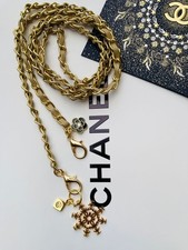 CHANEL Holiday Charm Snowflake 2024 Limited Edition with chain (no brand) NA