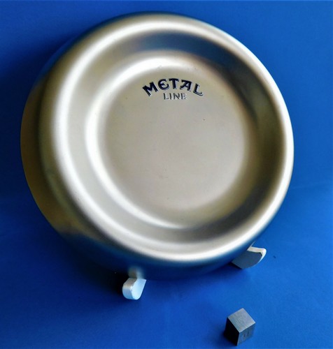 Original cendrier metal - metal, line