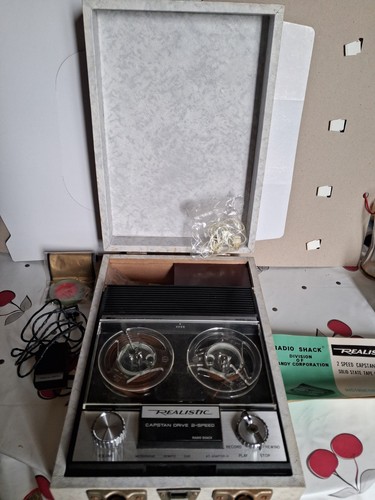 Radio shack division tandy - radio, of