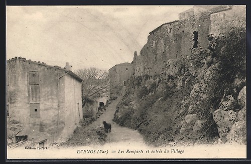 CPA Évenos, Les Remparts et