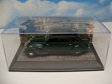 DIORAMA STYLE ROUTE BLEUE LA PEUGEOT 402 GAZOGÈNE boite vitrine  1/43