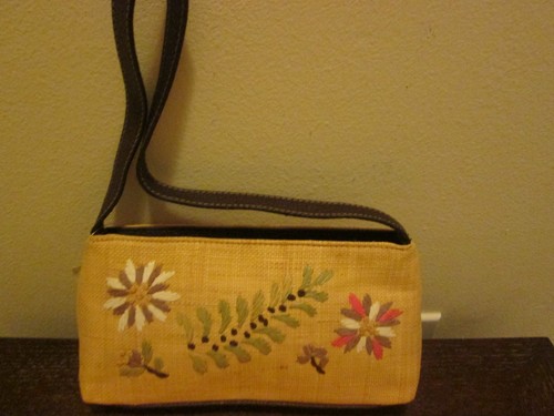 Liz claiborne women purse - claiborne,