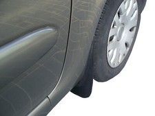 2pcs Avant Bavettes pour Fiat