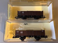 TRIX HO 2 WAGONS TOMBEREAUX