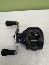 Moulinet de lancer d'appâts DAIWA SALTIST TW150XHL PESPECIAL