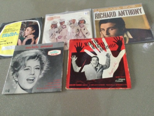 Lot disques 45t divers - 5,