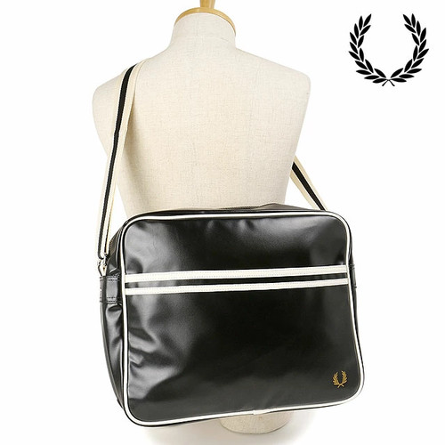 Fred perry classic - perry, shoulder