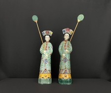 Paire de grandes figurines