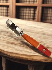 Aiguiseur à couteaux ancien vintage rétro, affûteur manuel d'occasion collection