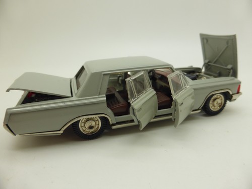 Zil 117 grise limousine - zil,