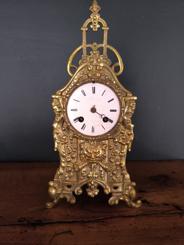 Ancienne horloge maison - ancienne,
