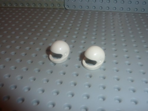 Lot casques lego minifig - 2,