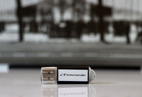 Clé usb contenant scan du - le,